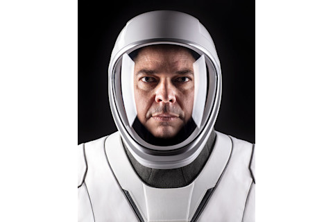 Robert (Bob) Behnken showing off his fancy new suit (Credit: NASA)