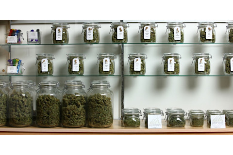 medical-marijuana-jars